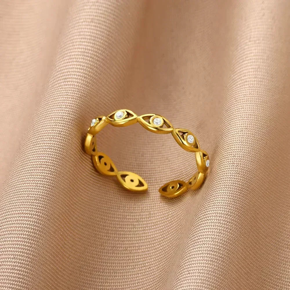 18K Gold Statement Ring