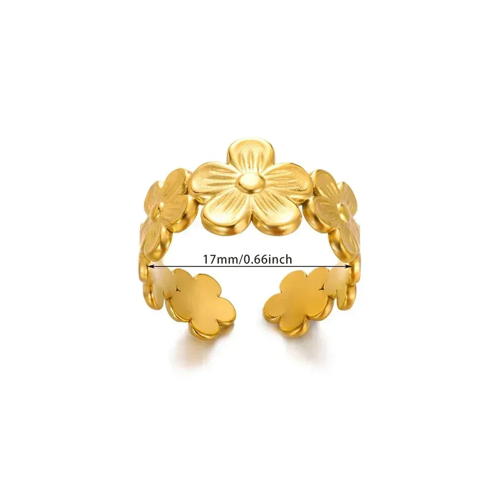 18K Gold Statement Ring