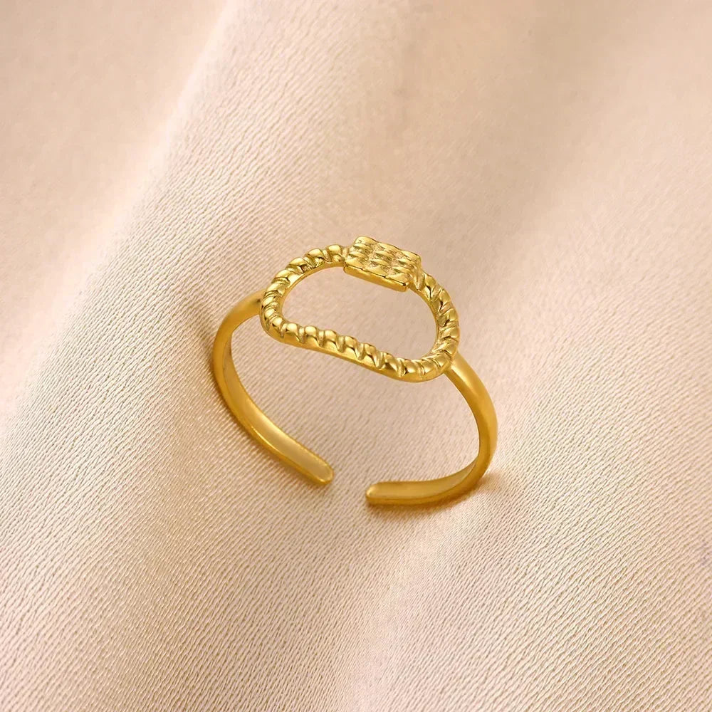 18K Gold Statement Ring